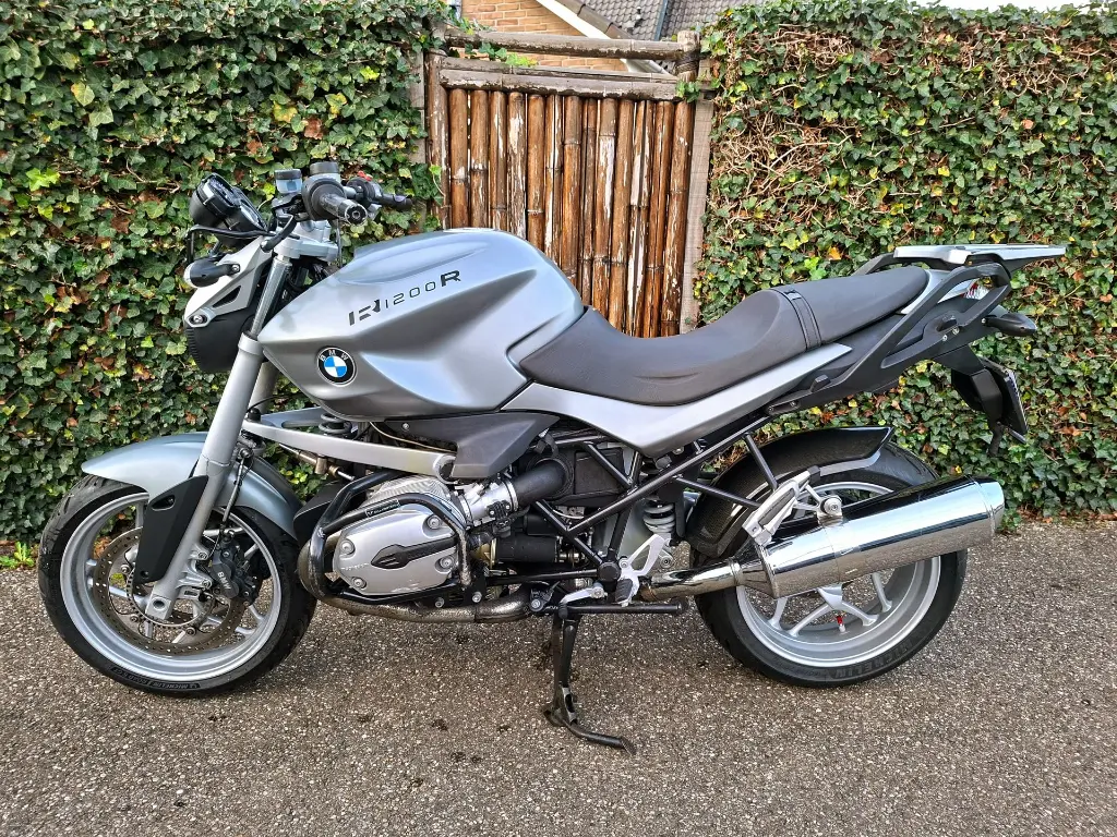BMW R1200R (16).webp