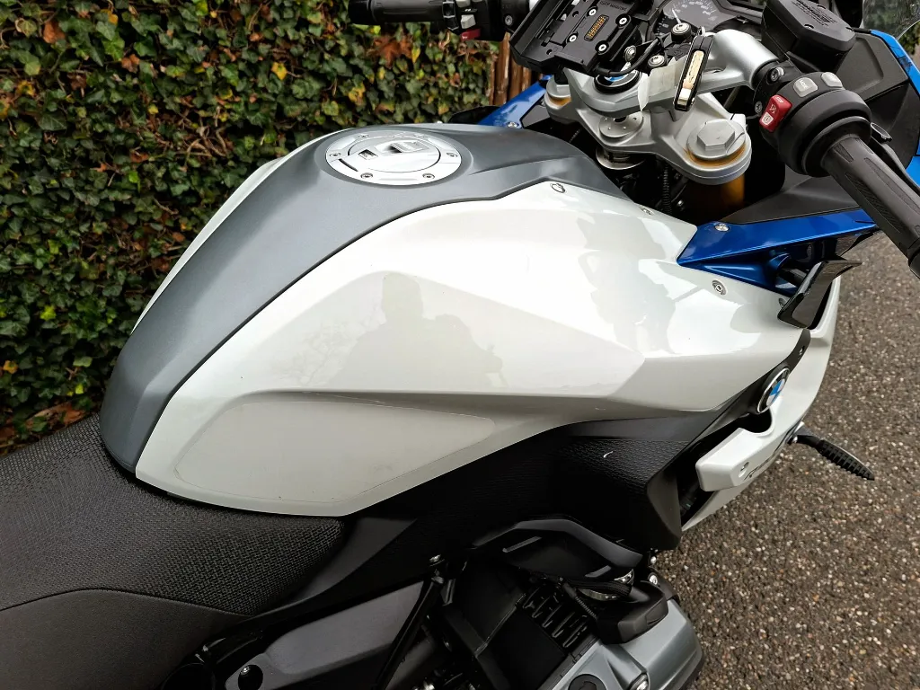 BMW Tour R 1200 RS (1).webp