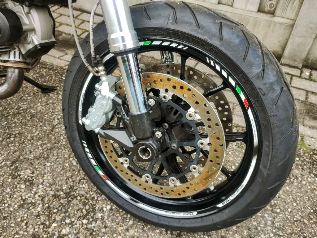 DUCATI Monster 796 (12).webp