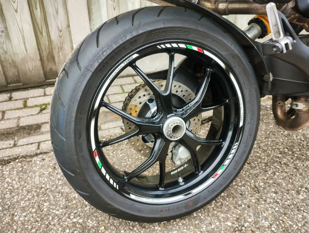 DUCATI Monster 796 (15).webp