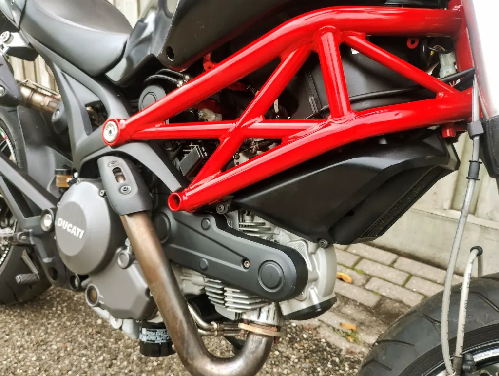 DUCATI Monster 796 (13).webp