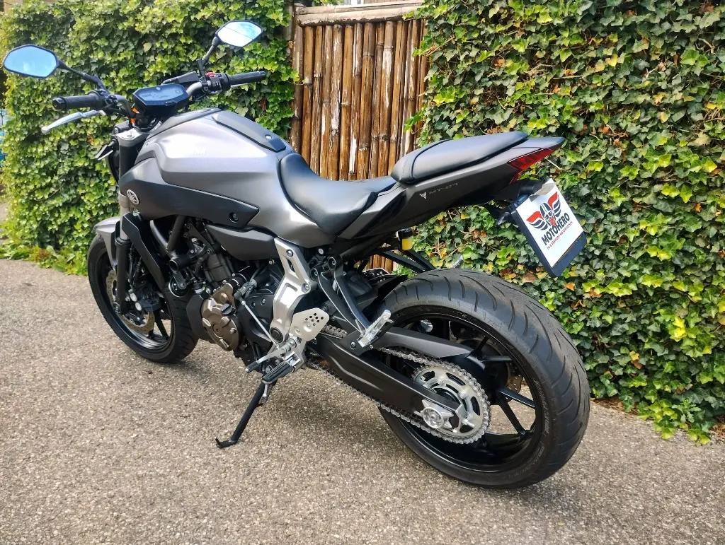 YAMAHA MT O7 (10).webp