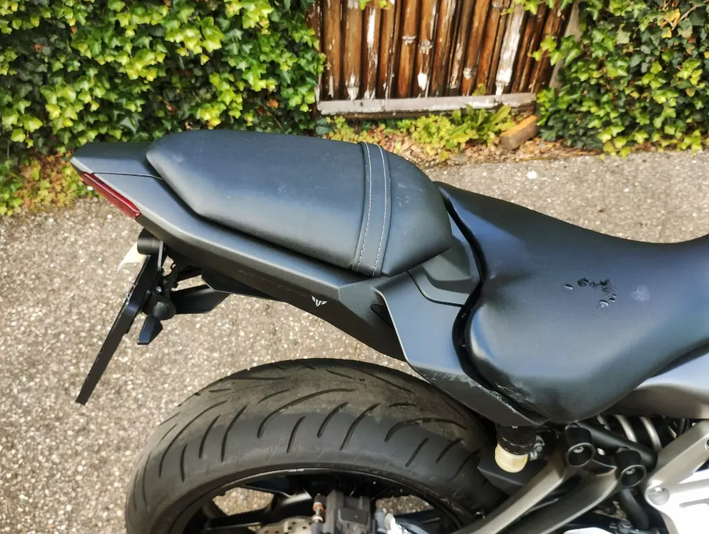 YAMAHA MT O7 (18).webp