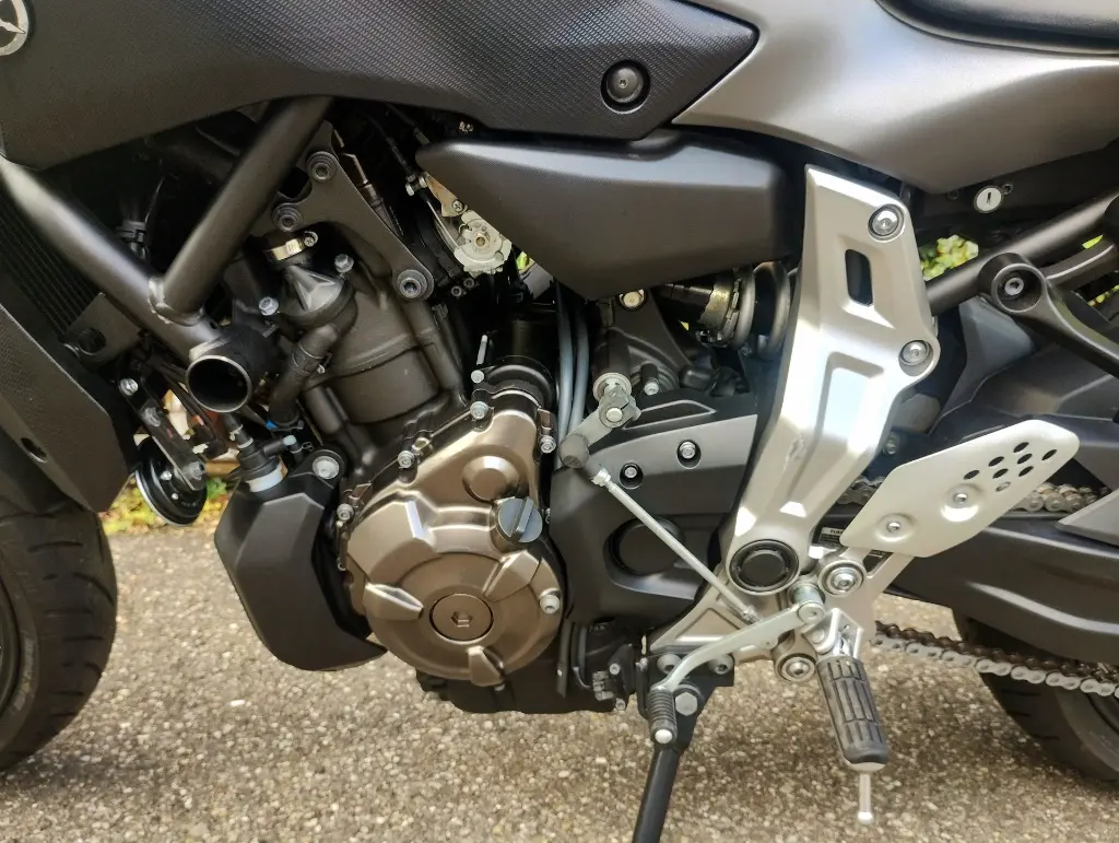 YAMAHA MT O7 (6).webp
