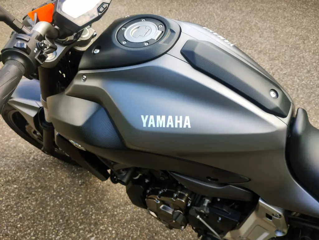 YAMAHA MT O7 (1).webp