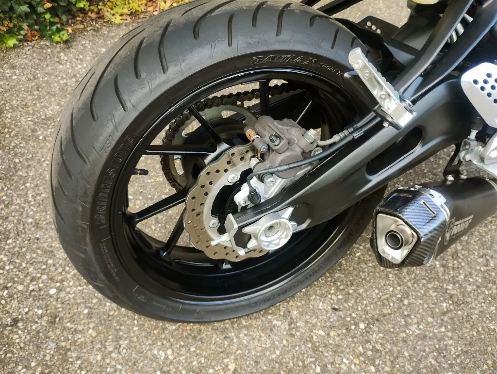 YAMAHA MT O7 (17).webp