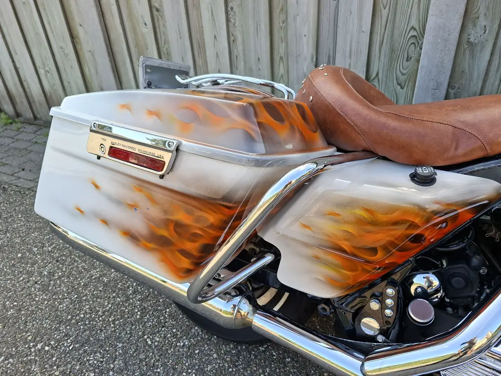HARLEY DVIDSON 96 FLHX Street Glide (5).webp