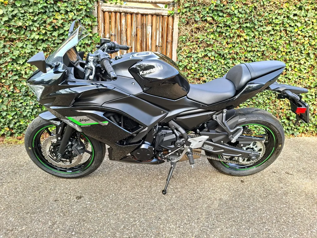 KAWASAKI Ninja 650 (5).webp