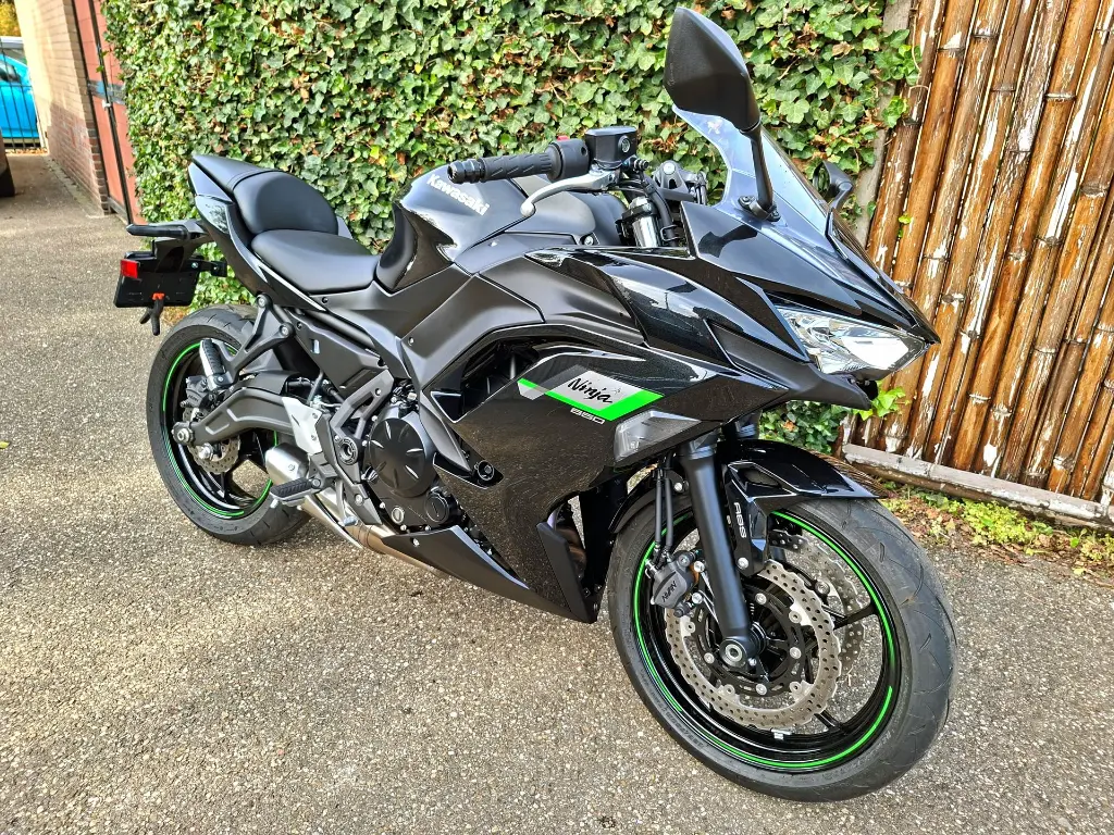 KAWASAKI Ninja 650 (16).webp