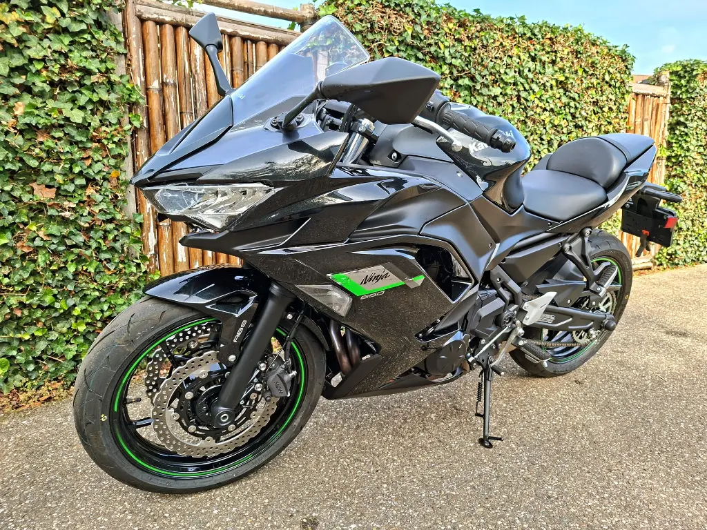 KAWASAKI Ninja 650 (6).webp