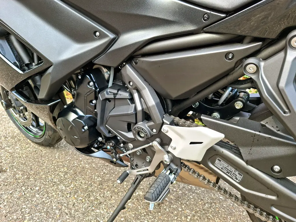 KAWASAKI Ninja 650 (11).webp