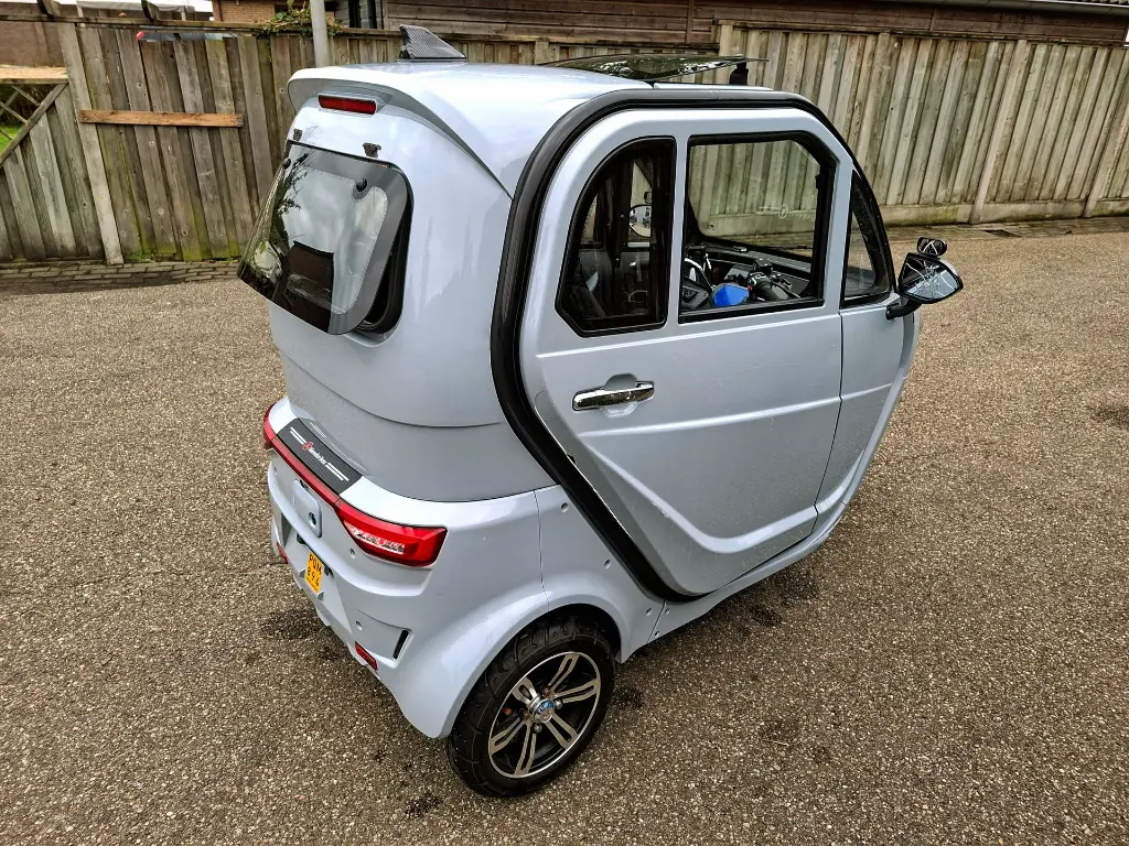 Econelo EV5 (6).webp