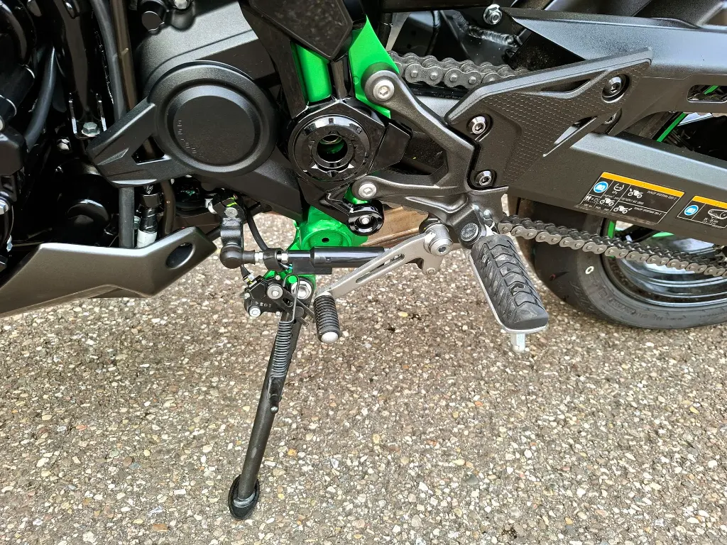 KAWASAKI Z900 (8).webp