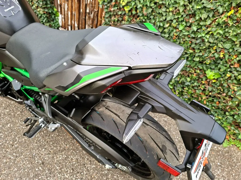 KAWASAKI Z900 (11).webp