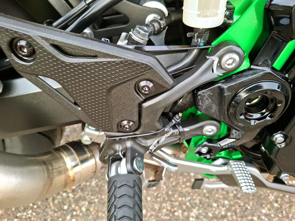 KAWASAKI Z900 (1).webp