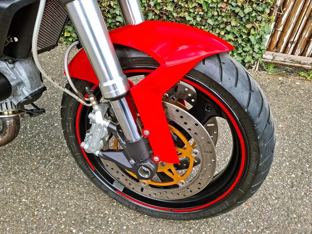 Ducati Monster 696 (18).webp
