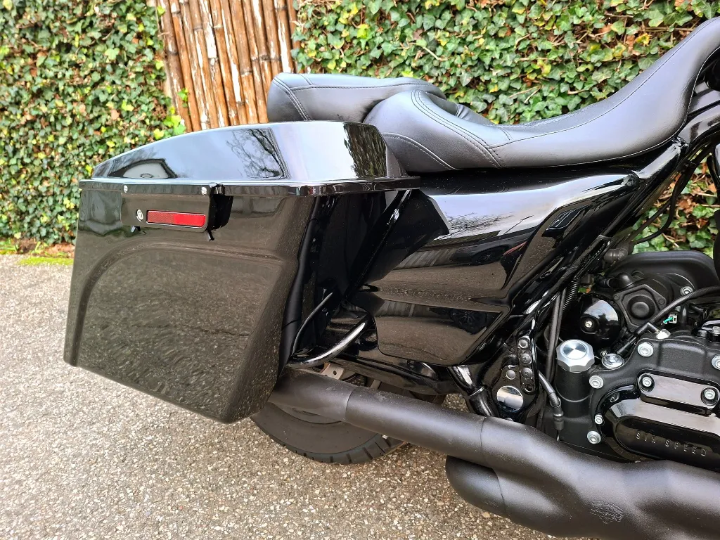 Harley Davidson Tour 96 FLHX Street Glide (24).webp