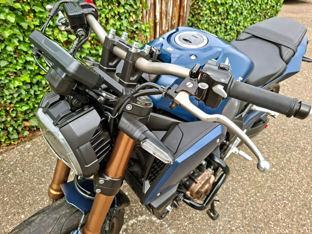Honda cb650R (10).webp