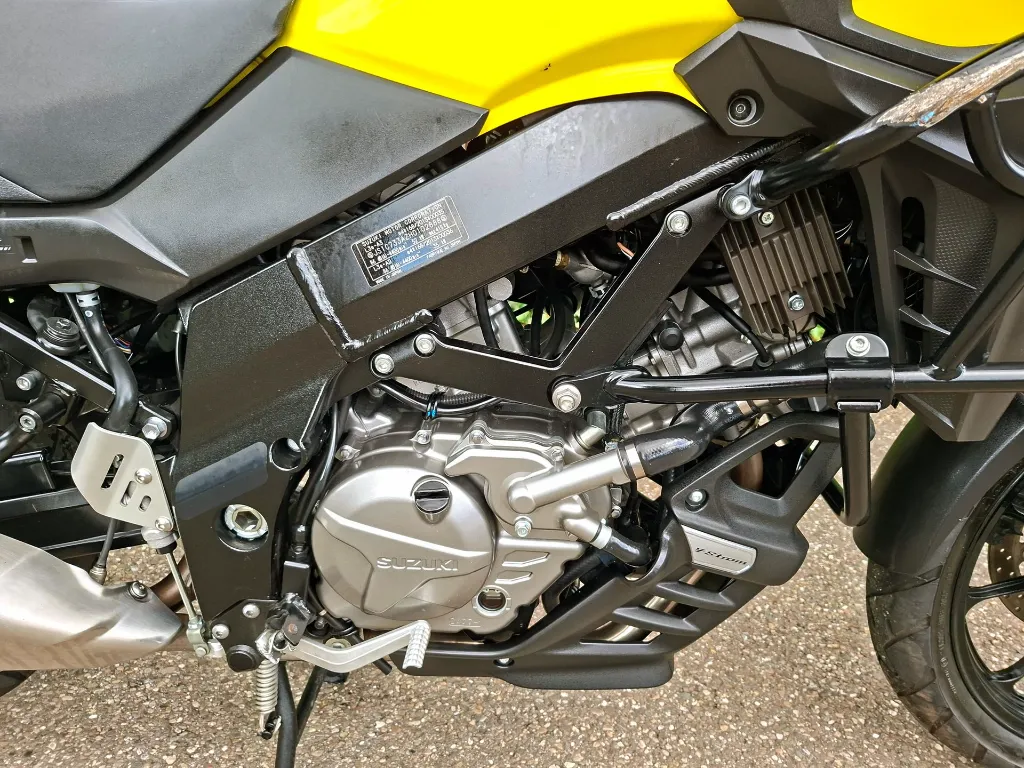 Suzuki DL650 V-Strom (19).webp