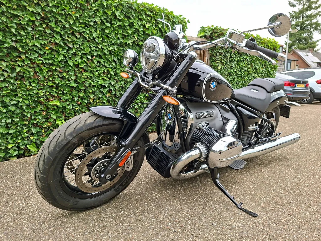 BMW R18 Classic (3).webp