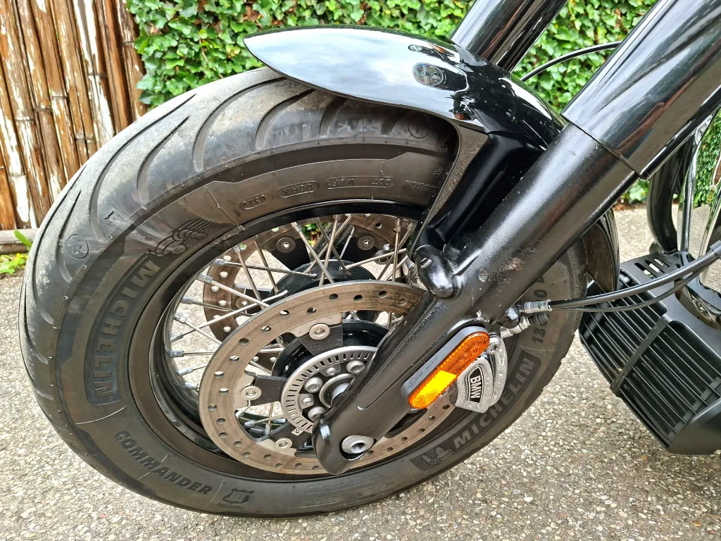 BMW R18 Classic (4).webp