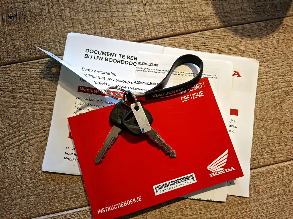 Honda Tour CB 125 F (14).webp