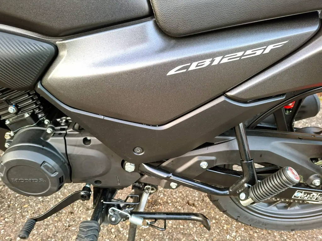 Honda Tour CB 125 F (6).webp