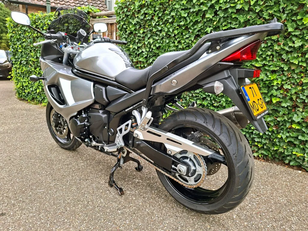 suzuki gsx 1250 f (16).webp