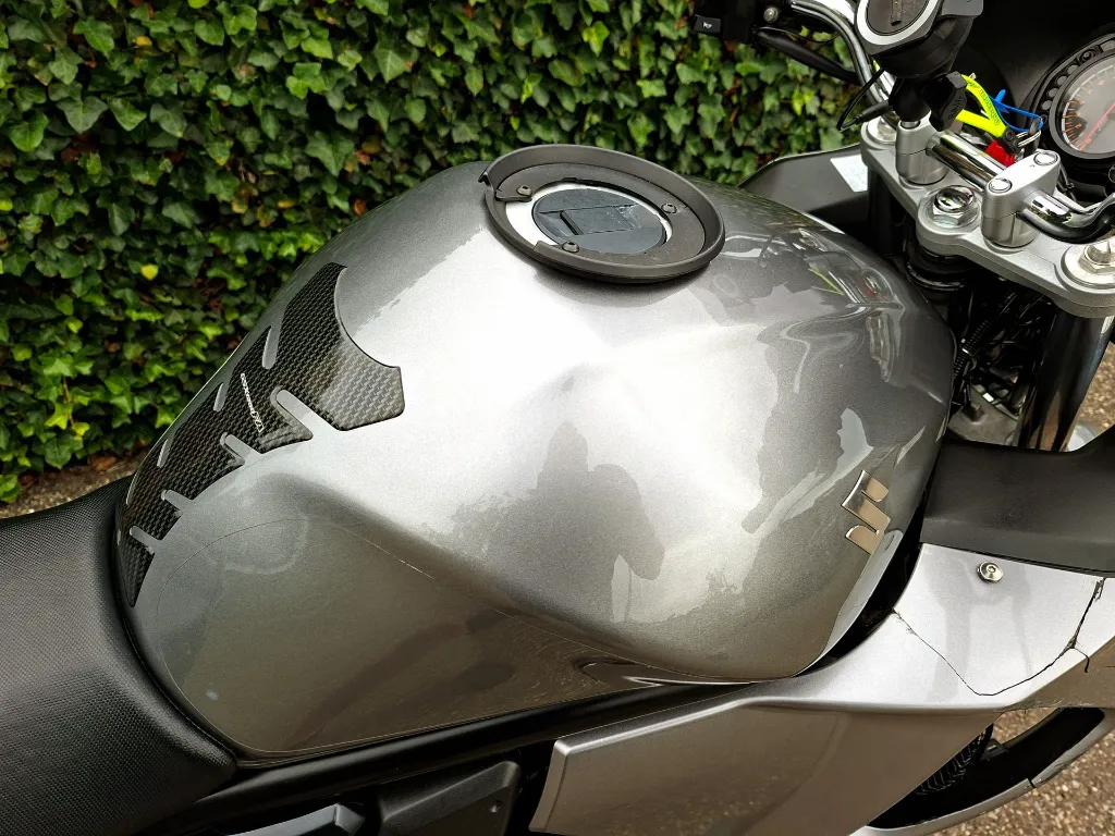 suzuki gsx 1250 f (10).webp