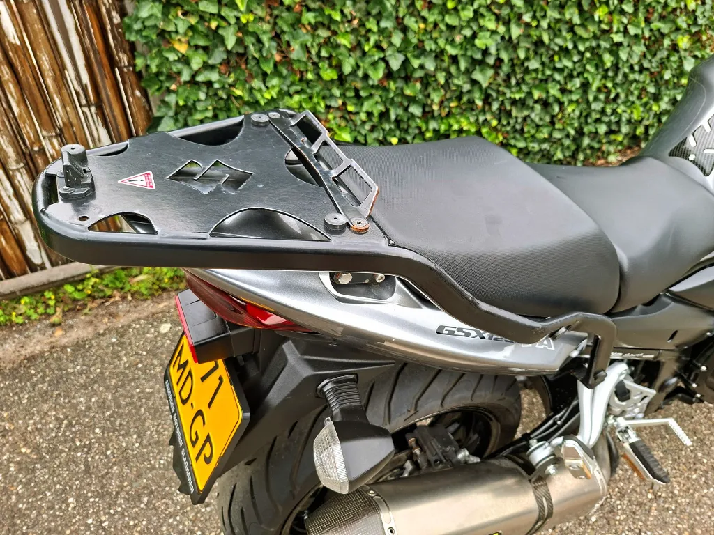 suzuki gsx 1250 f (9).webp