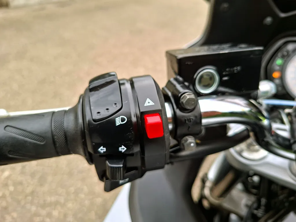 suzuki gsx 1250 f (23).webp
