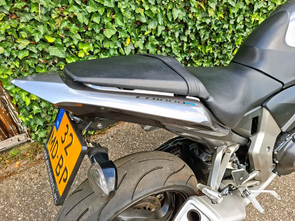 honda cb 1000 r (22).webp