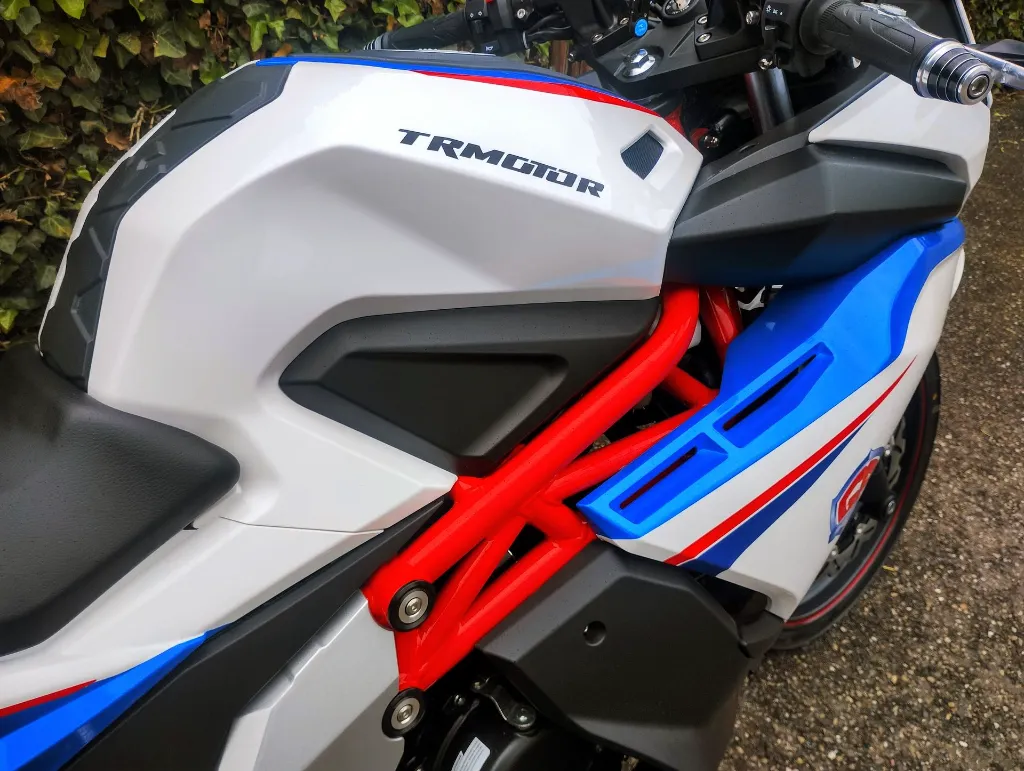 TR MOTOR GP1 (4).webp