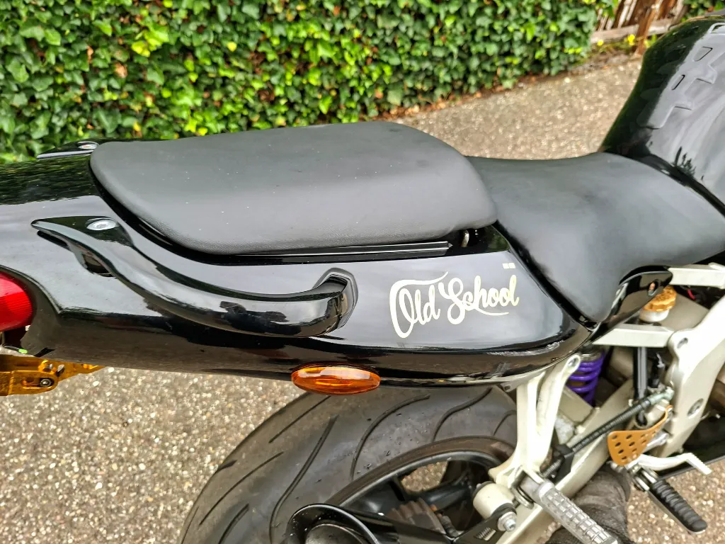 kawasaki zx6r (17).webp