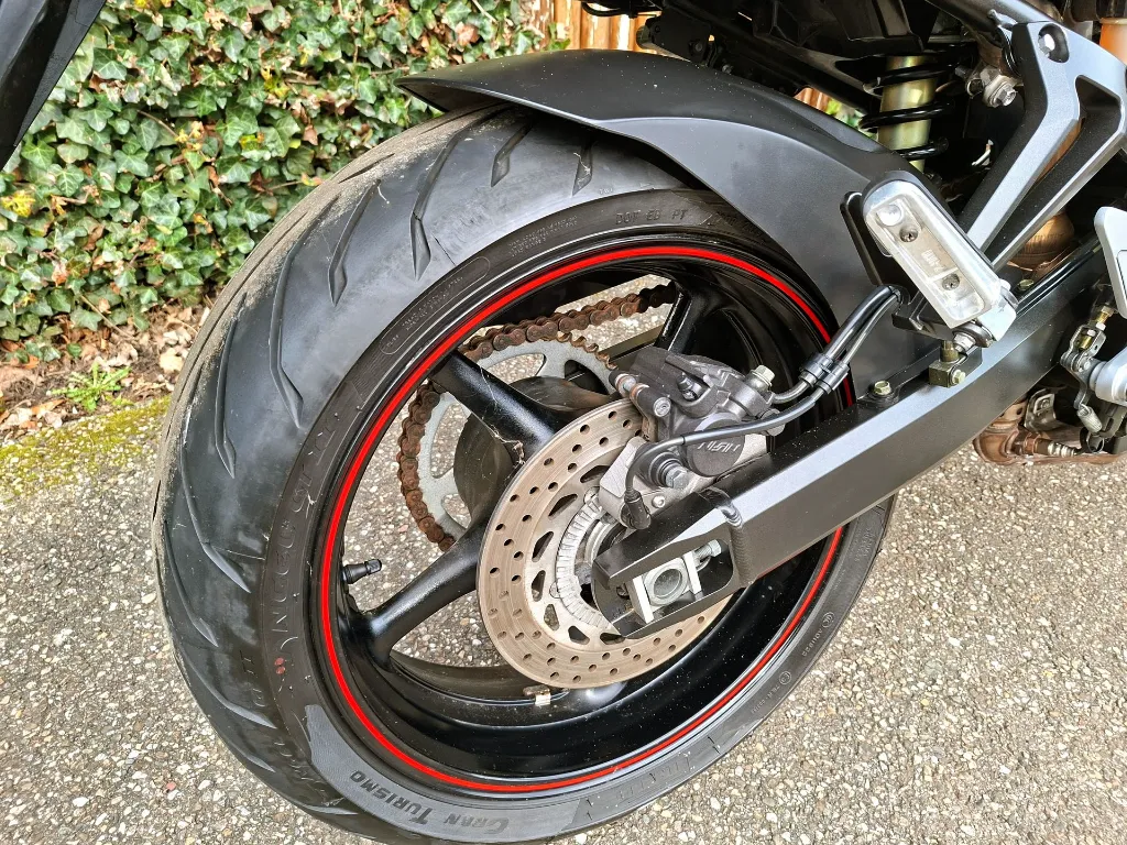 Yamaha FZ6 Fazer  (19).webp