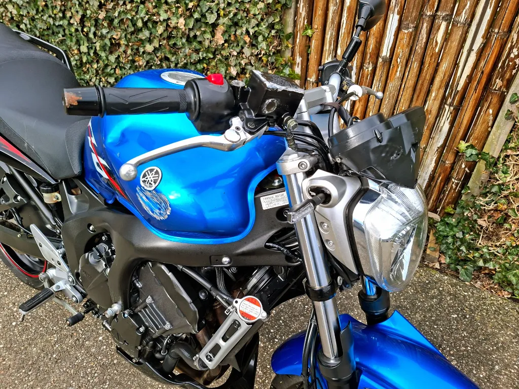 Yamaha FZ6 Fazer  (35).webp