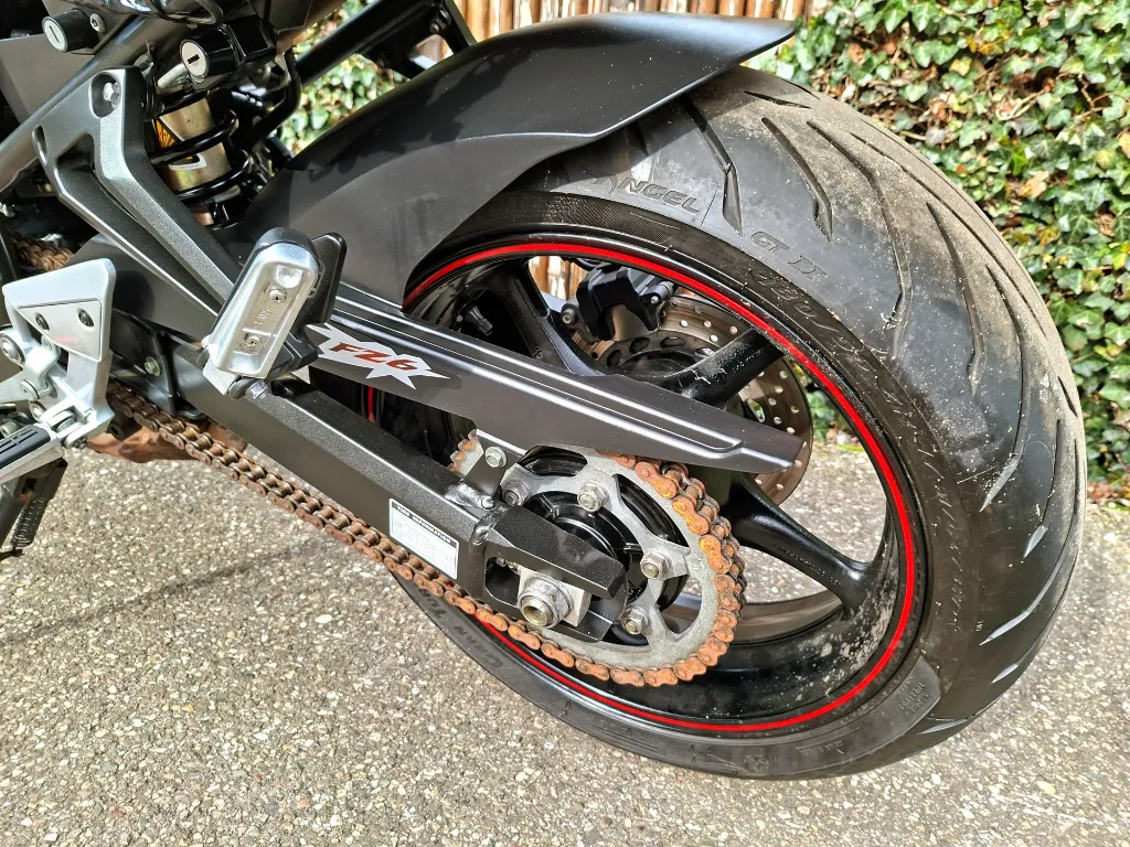 Yamaha FZ6 Fazer  (26).webp