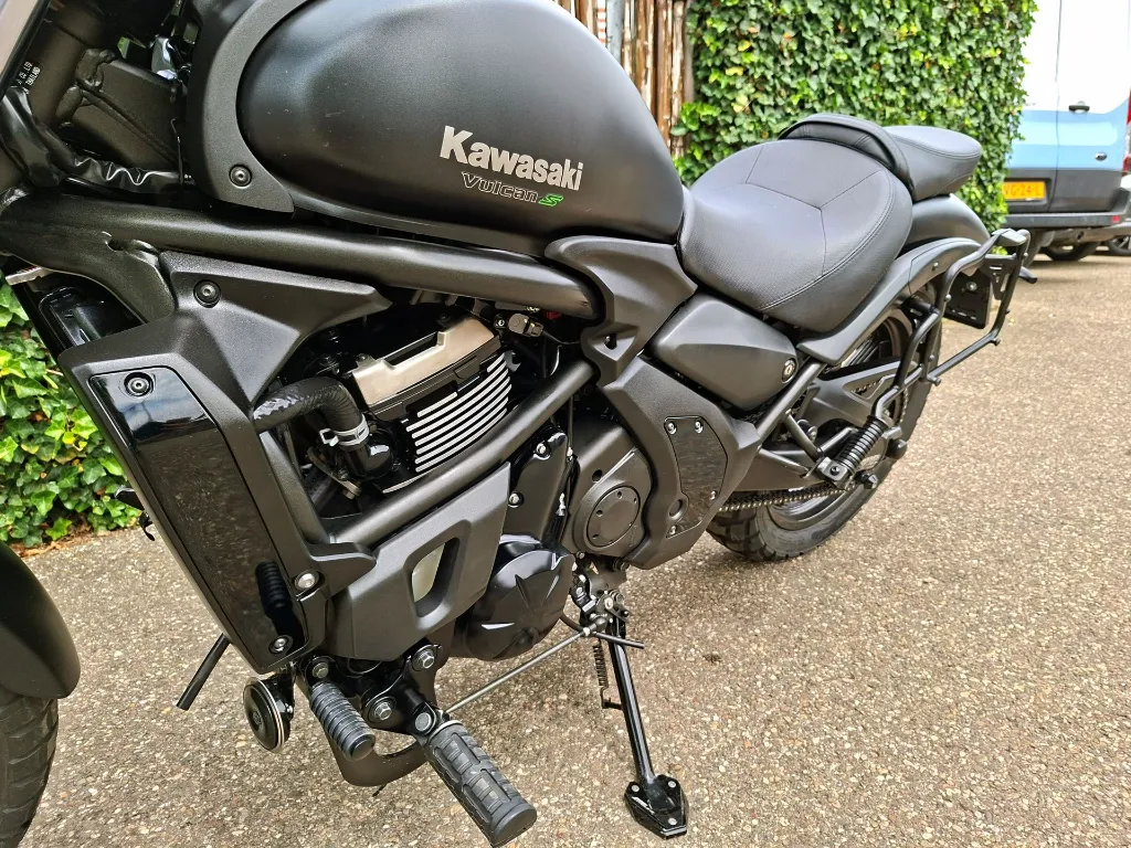 Kawasaki Vulkan S (9).webp