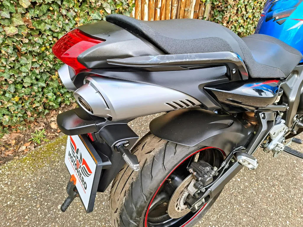 Yamaha FZ6 Fazer  (20).webp