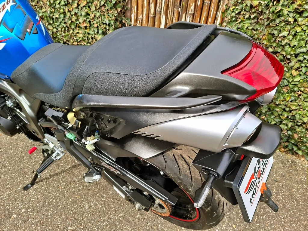 Yamaha FZ6 Fazer  (27).webp