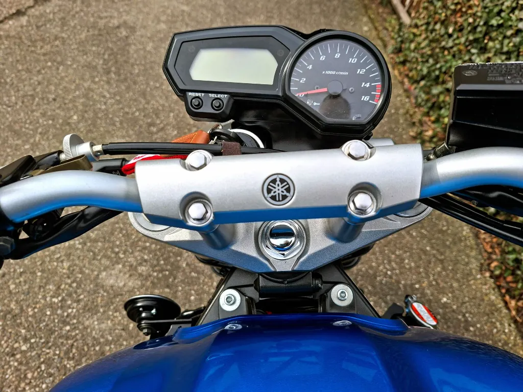 Yamaha FZ6 Fazer  (29).webp