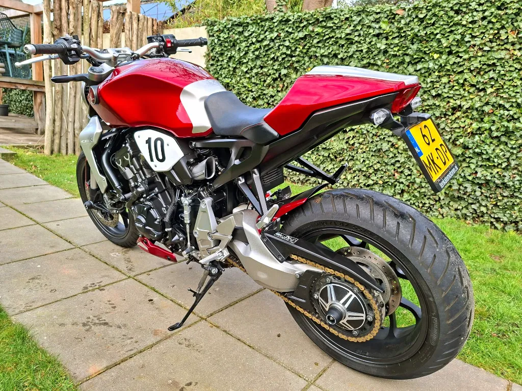 HONDA CB 1000 R (18).webp