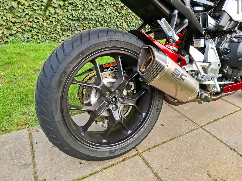 HONDA CB 1000 R (10).webp