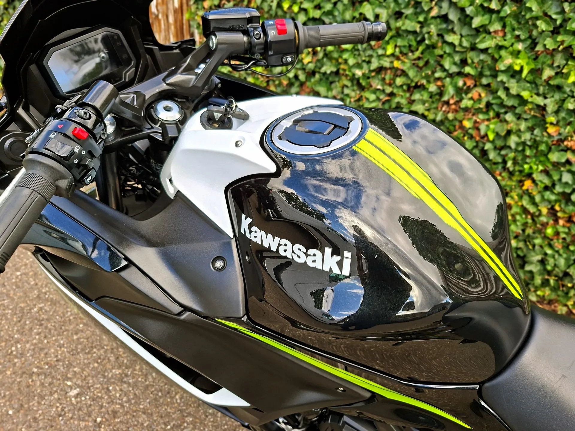 Kawasaki Z650 KRT (21).webp