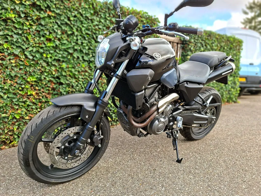 Yamaha MT-03 (3).webp