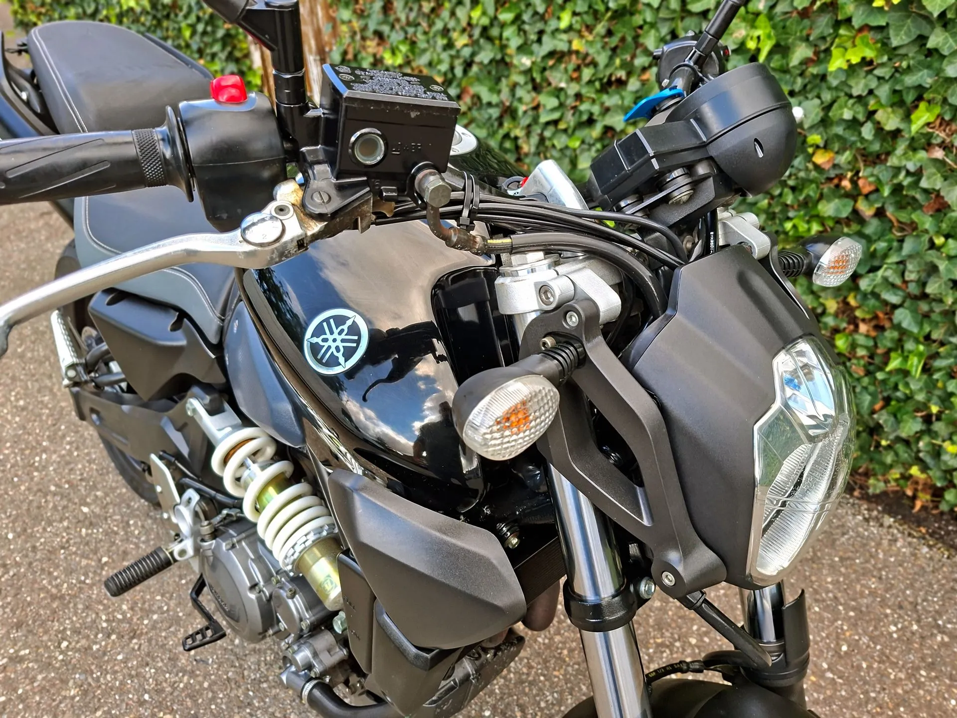Yamaha MT-03 (1).webp
