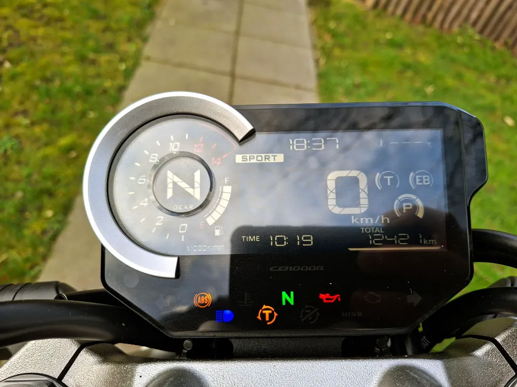 HONDA CB 1000 R (24).webp