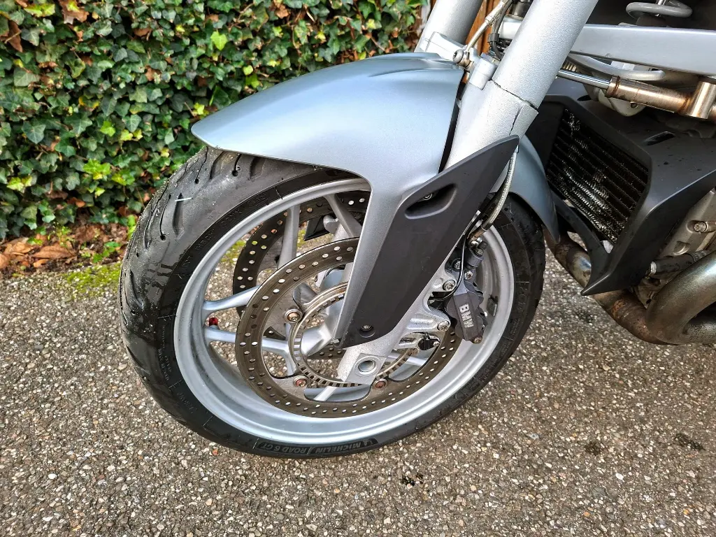 BMW R1200R (14).webp