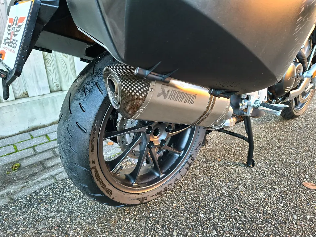 Honda All-Road VFR 800X Crossrunner C (18).webp