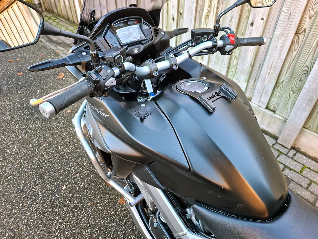 Honda All-Road VFR 800X Crossrunner C (23).webp